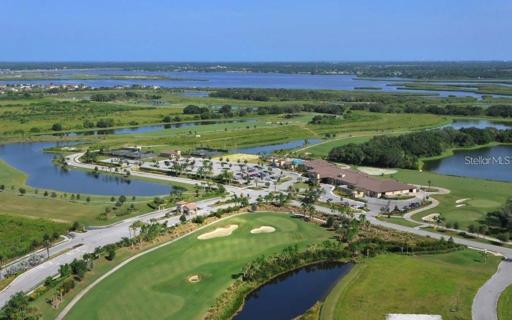 Play golf !