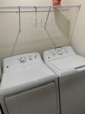 in unit washer and dryer 