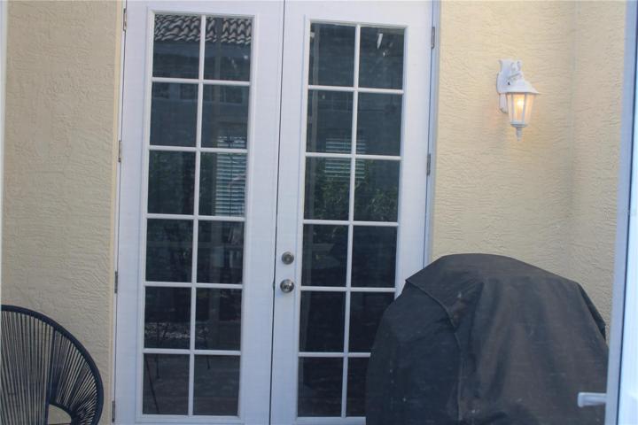 Side patio