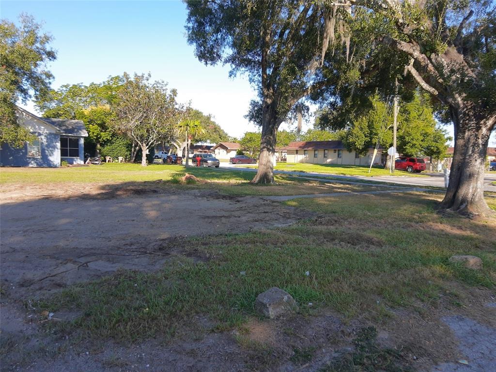 15 W Sessoms Avenue, Lake Wales, Florida 33853, ,Land,For Sale,SESSOMS,S5064307