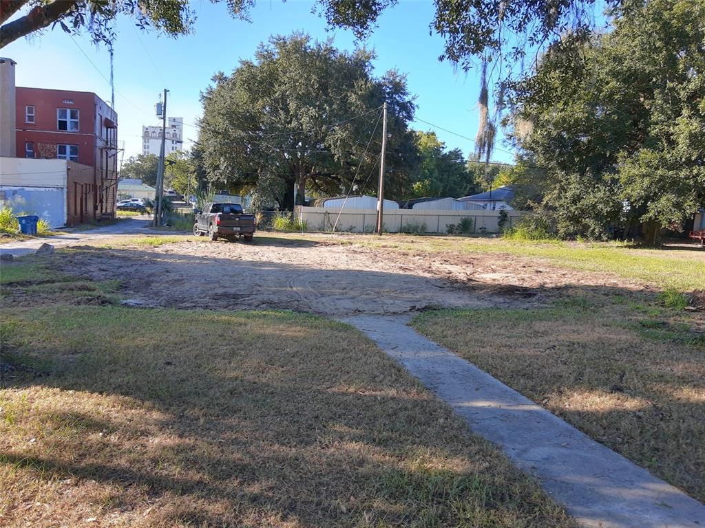 15 W Sessoms Avenue, Lake Wales, Florida 33853, ,Land,For Sale,SESSOMS,S5064307