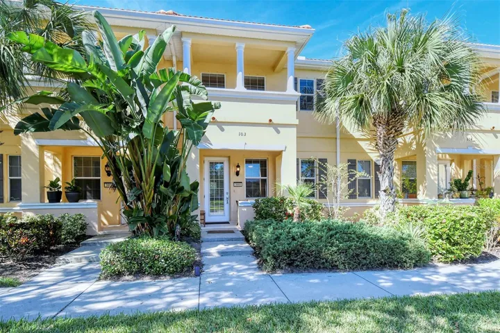 3880 82nd Avenue E Circle #103, Sarasota, Florida 34243, 3 Bedrooms Bedrooms, ,3 BathroomsBathrooms,Residential Lease,For Rent,82ND AVENUE,A4529145