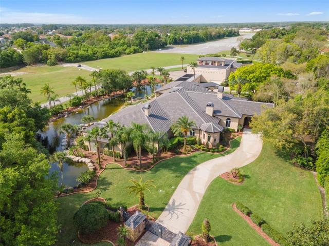 Spectacular Estate With 2 Hangars