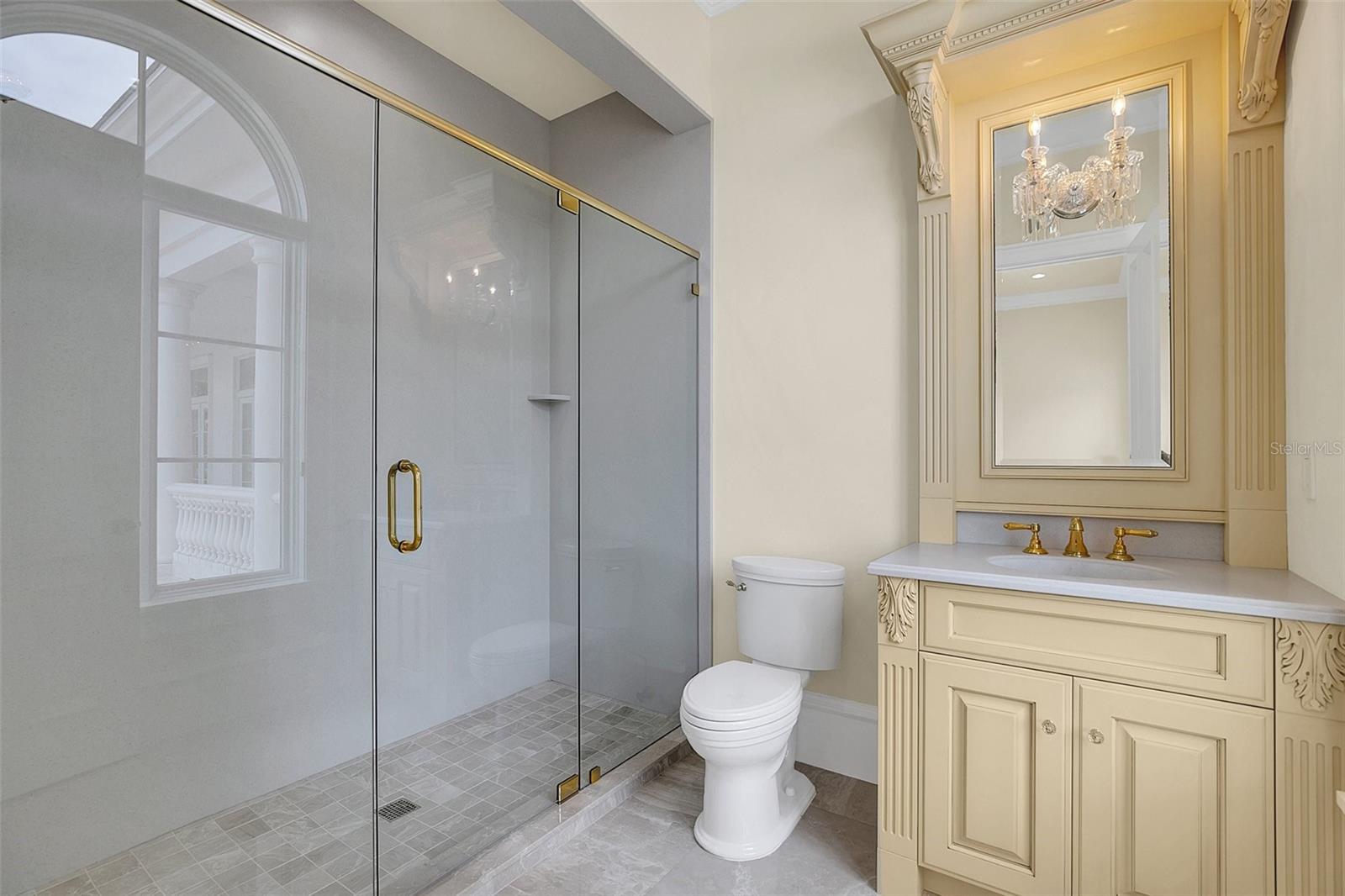 Secondary Bathroom 2