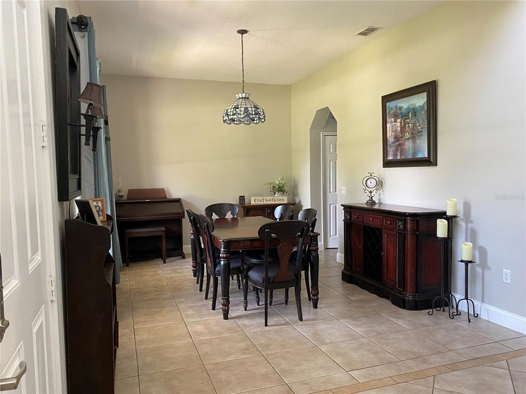 Formal Dining