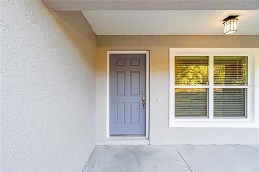EXTERIOR VIEW: CHOOSE YOUR HOME COLORS