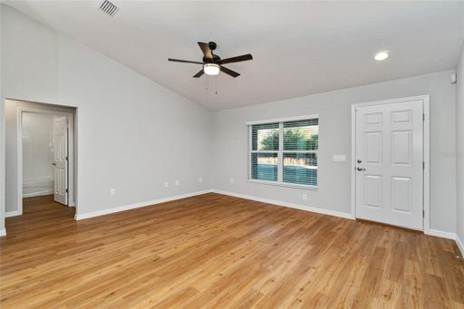 LIVING ROOM 17x13