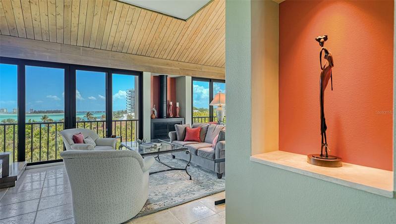 Sculpture nook created in entry foyer.