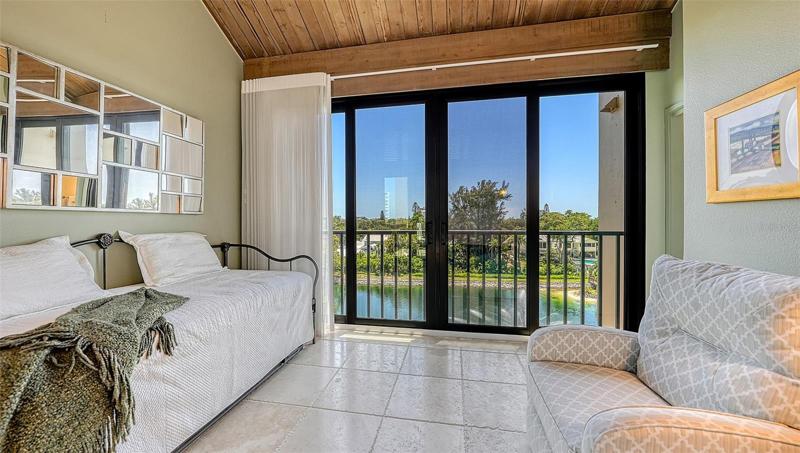 3rd Bedroom overlooking spring-fed Cedar Lake, great for swimming!