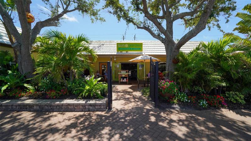 Sun Garden Cafe, favorite breakfast and lunch spot
