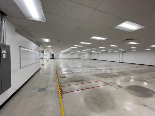 Large Clean Manufacturing / Assembly Area