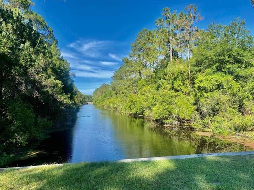 Canal view - Land lot to your Right 