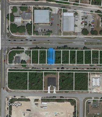 Blue highlighted lot faces NW