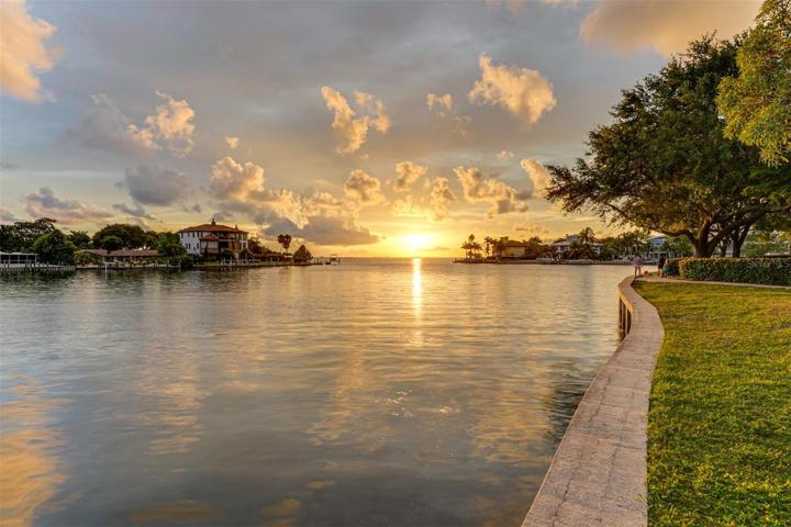 Sapphire Shore Park