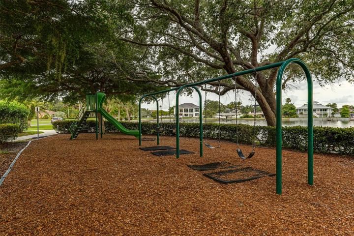 Sapphire Shores Park Palyground