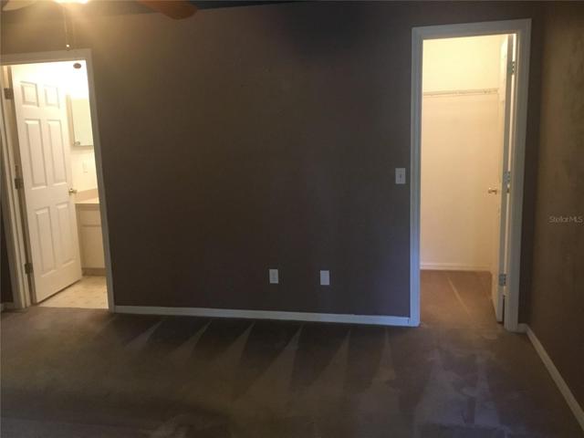 Family to Kitchen