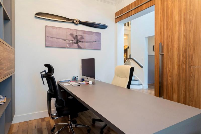OFFICE