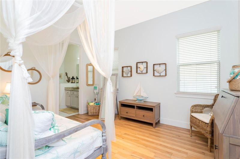 FIRST FLOOR SUITE