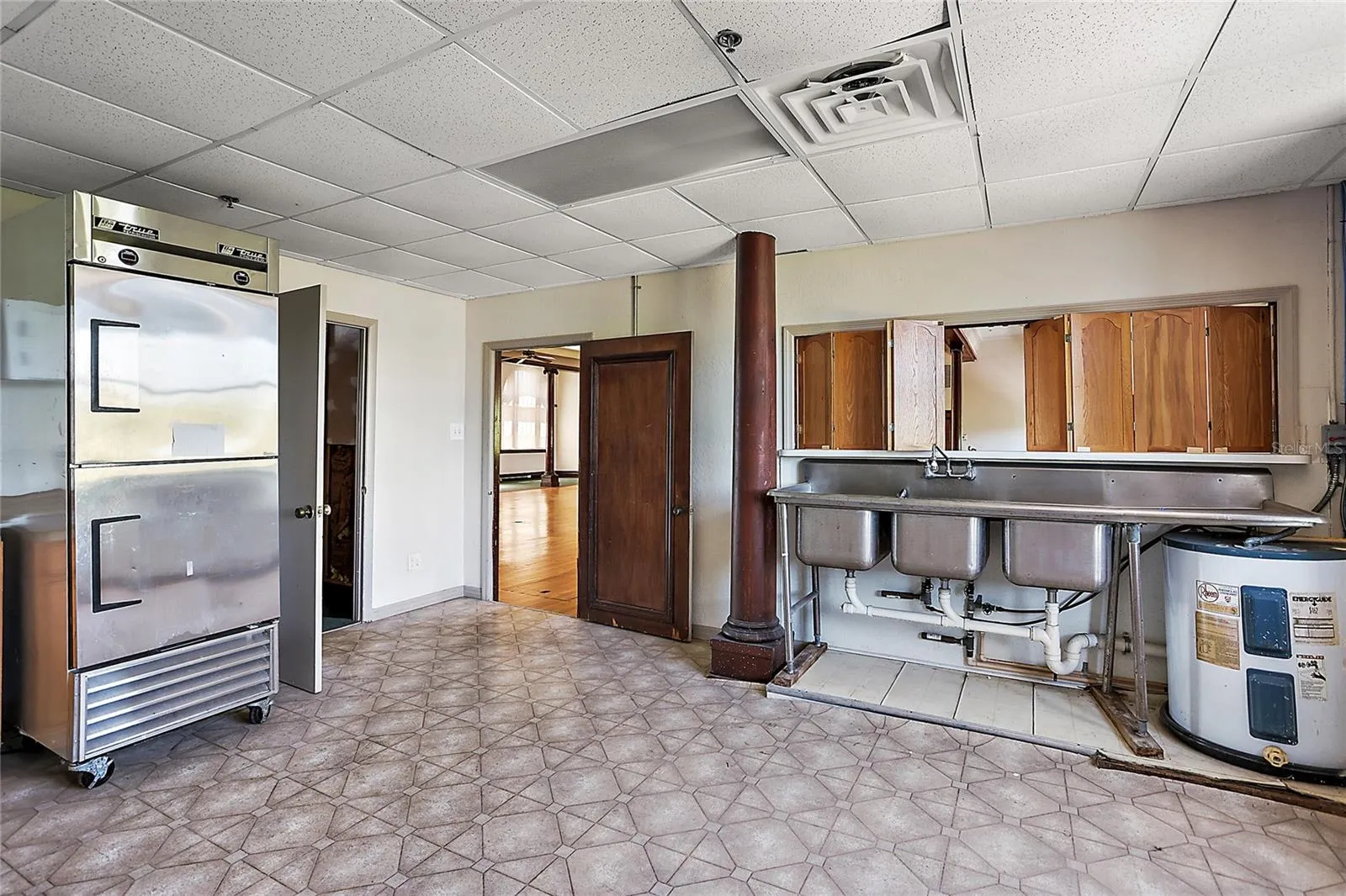 Leesburg, Florida 34748, 0 , 0 ,0,Commercial Lease,For Rent,MAIN,0,G5056390