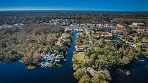 Facing WEST, this property is at the end of Cyprus Dr.