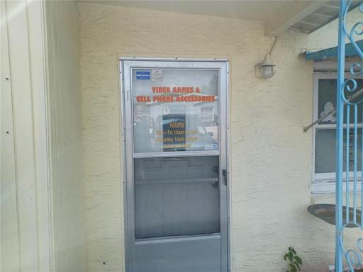 Home or 2nd Store Entrance