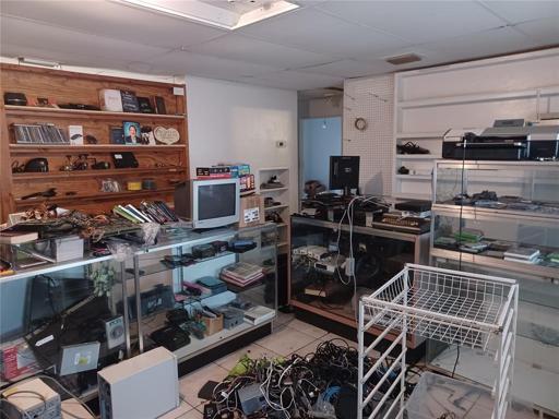 Livingroom or Showroom