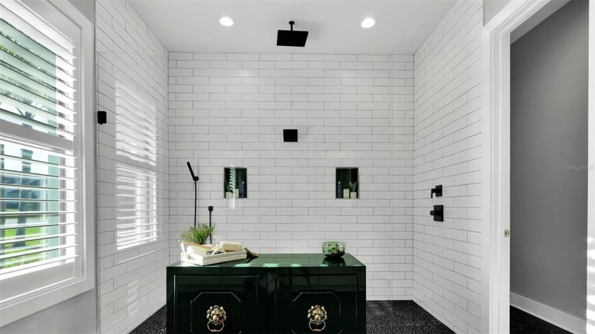 Key Largo 3783 model primary bath.