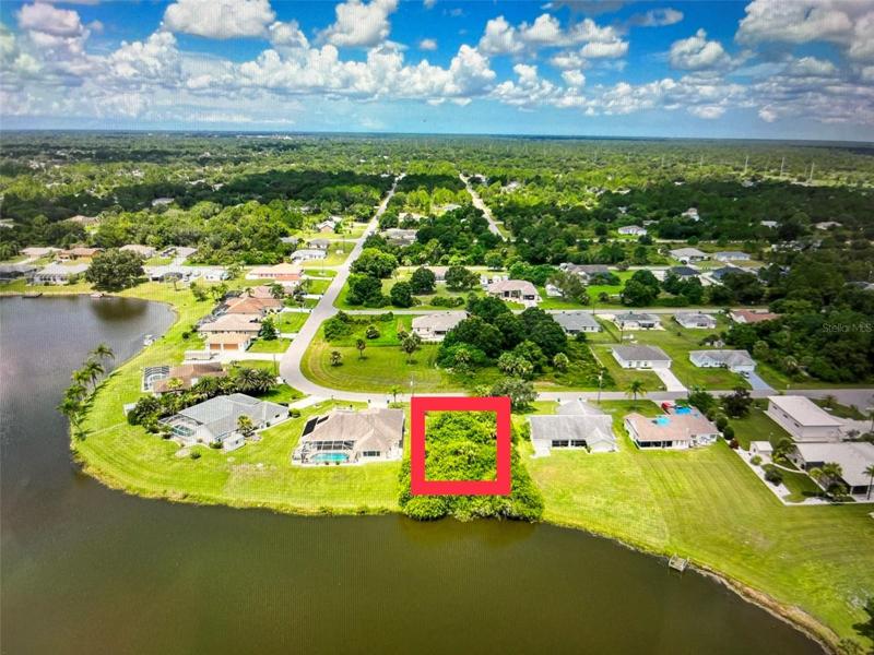 Lakefront lot