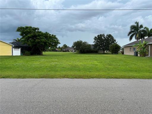 7366 Satsuma Dr