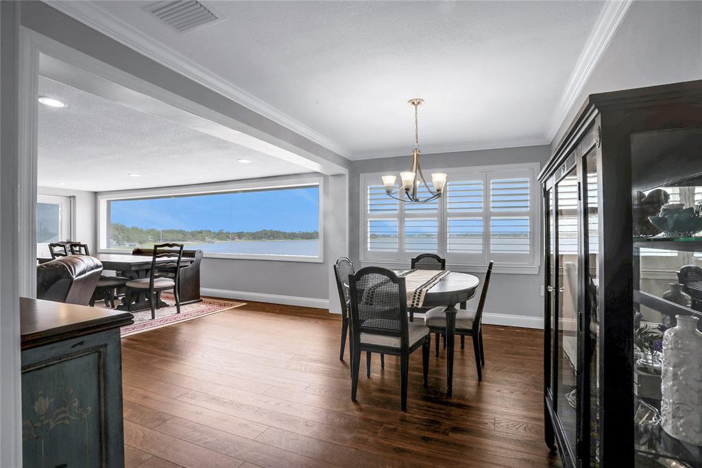 Breakfast Nook