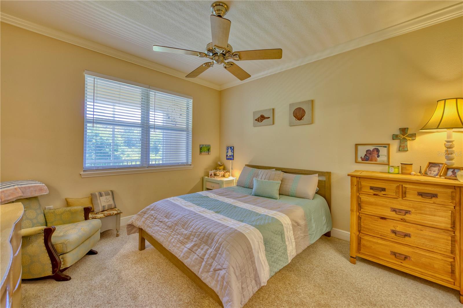Owners' bath toward bedroom