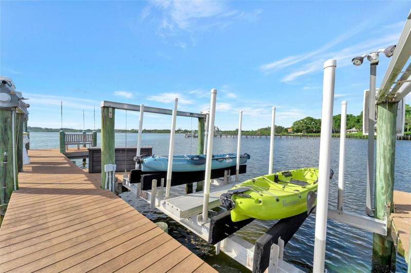 Kayak/Jet Ski Lift