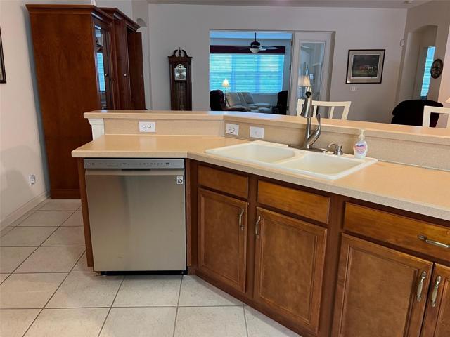 New LG Dishwasher