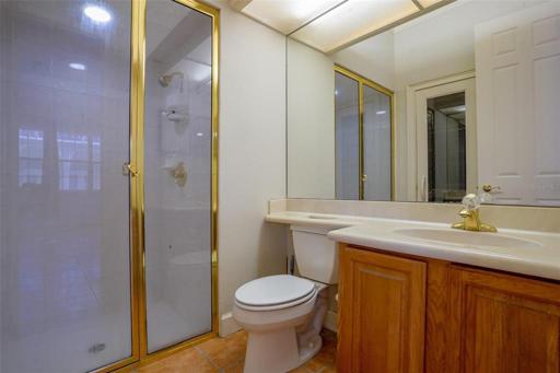 Guest house bathroom