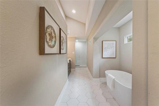 2nd Master Bathroom
