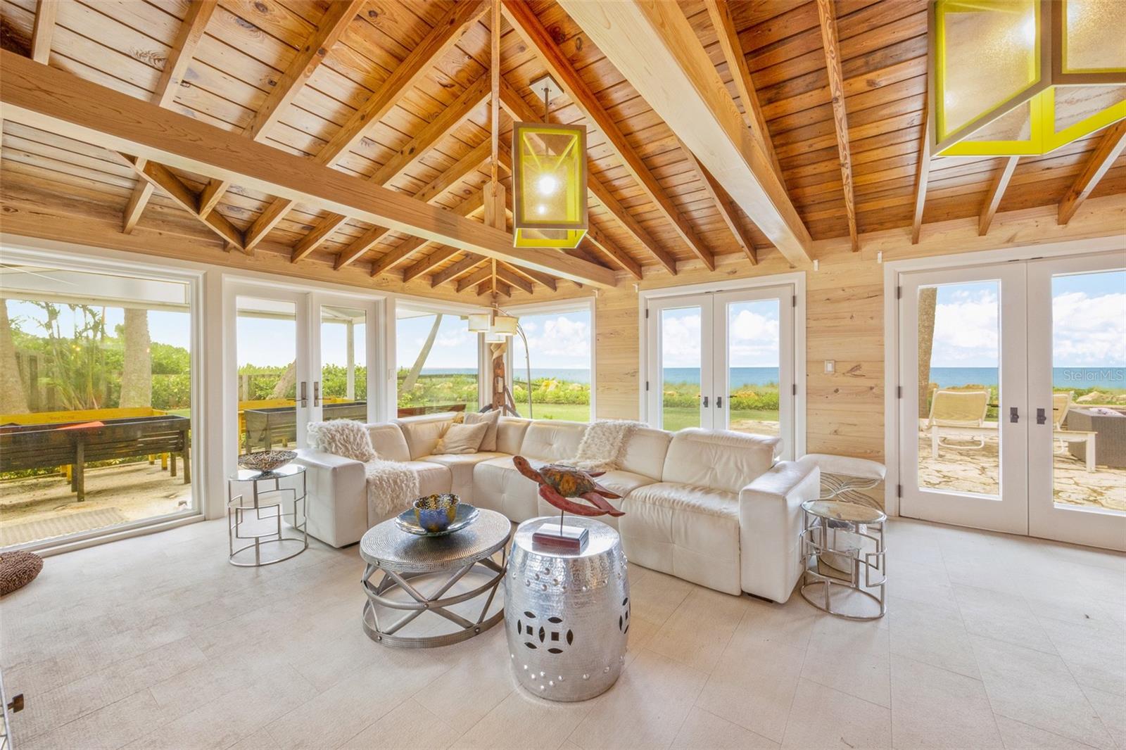 Main Beach House