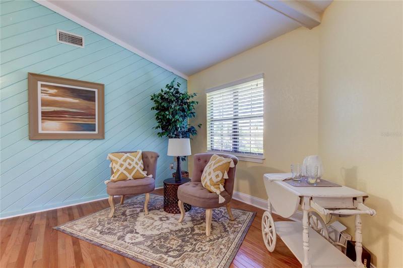 Living Area Corner