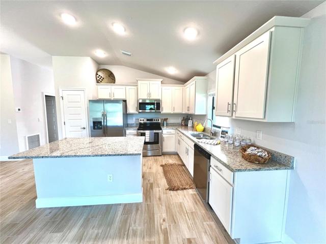 Spacious kitchen