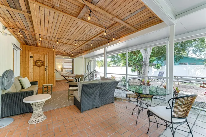 Screened Lanai