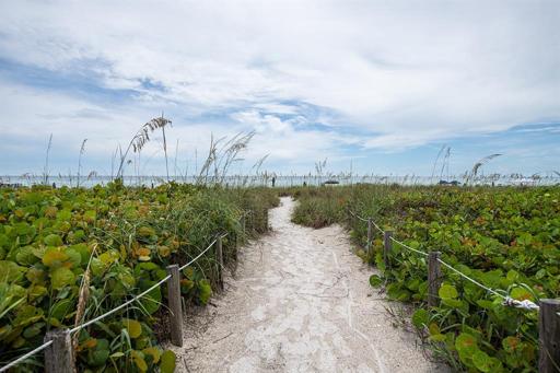 beach access 