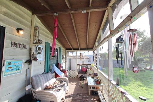 Screen Porch