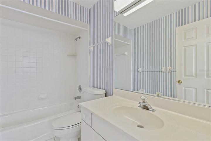 4th bathroom