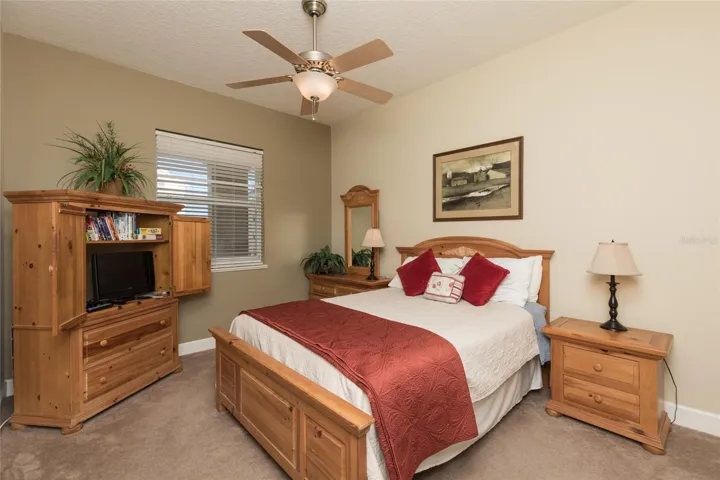 2nd Queen Bedroom