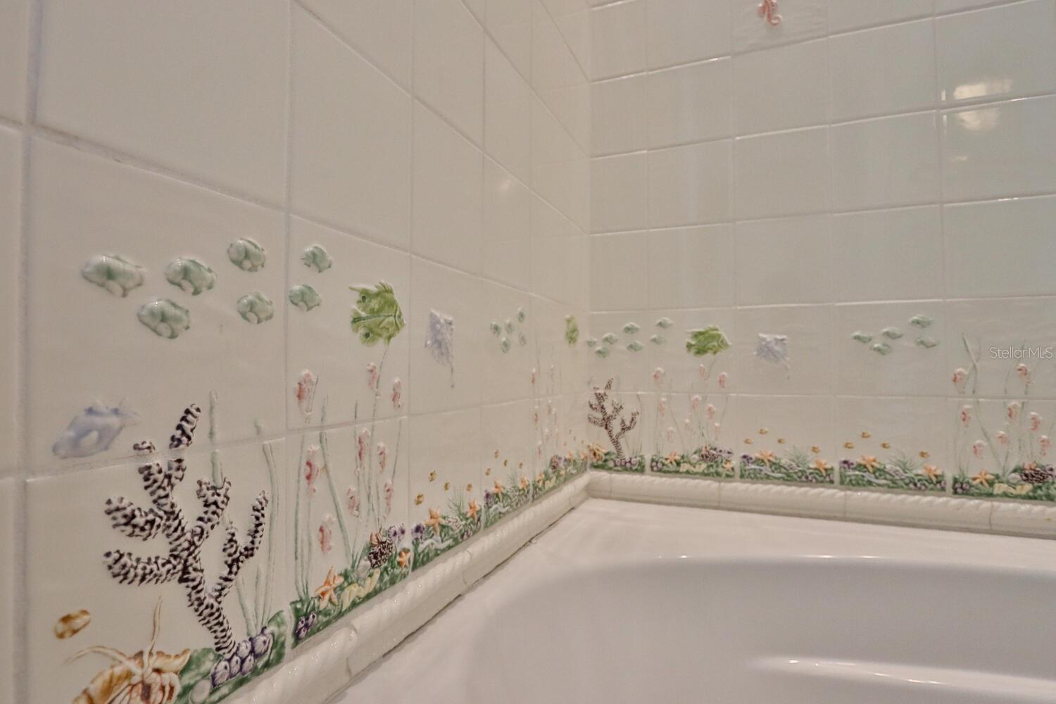 Guest #3 ensuite Check out the details in the tile