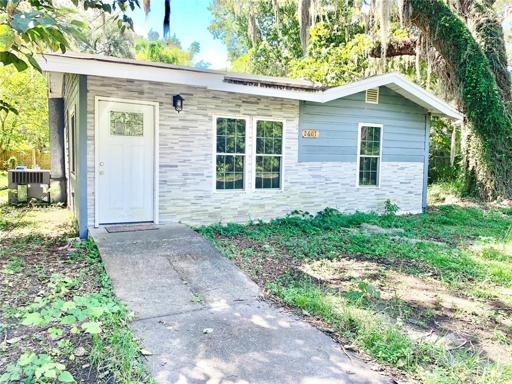 2601 Colonial St.