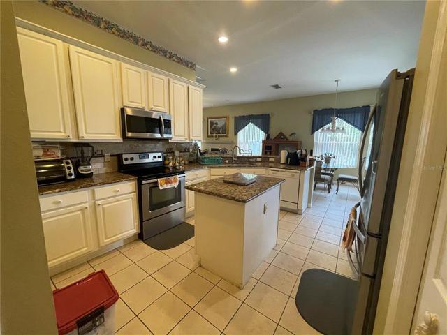 Kitchen from other side