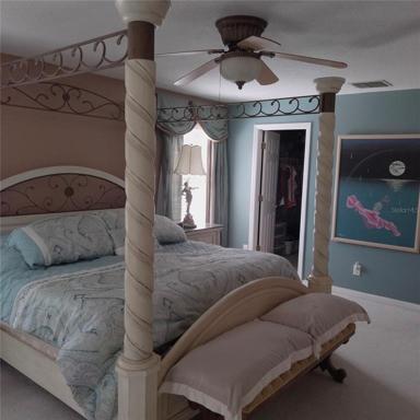 Looking towards the large walkin closet in the master bedroom