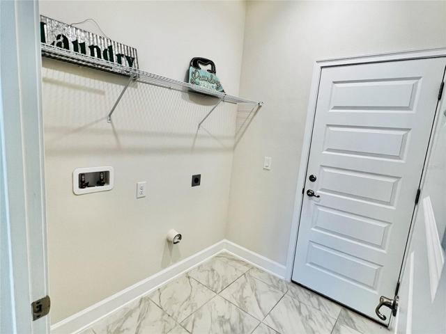PHOTO OF MODEL CENTER 2405 SQFT = SAME AS THIS PLISTING