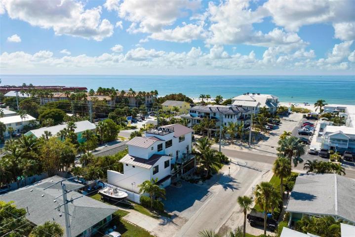Just steps to the beautiful azure waters of the gulf of Mexico