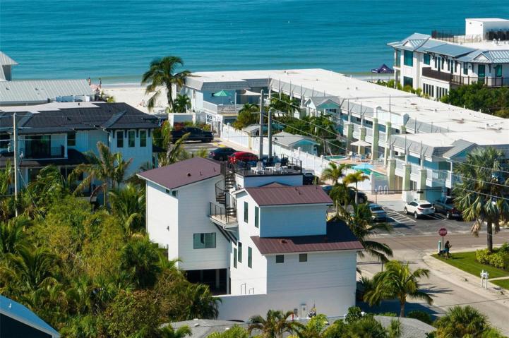 Aerial views from the roof top deck!